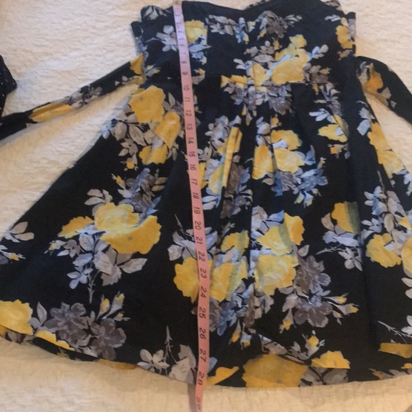 Adorable stapless summer dress. - Picture 15 of 15